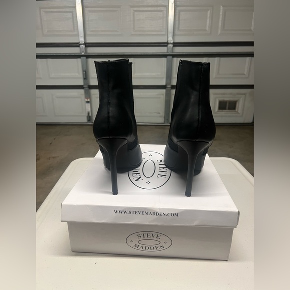 Steve Madden “Breakup” black ankle boots size 9.5 - Picture 4 of 4